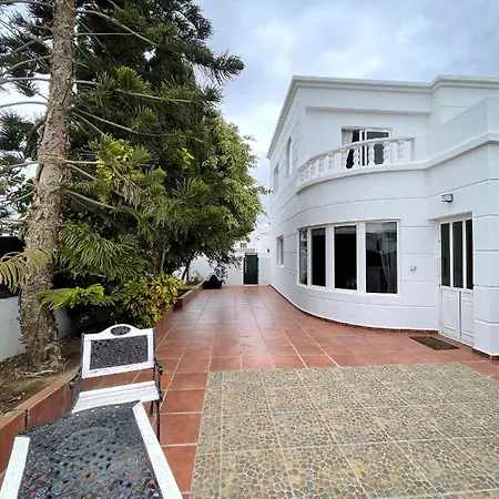 Sunset Suites * Tías